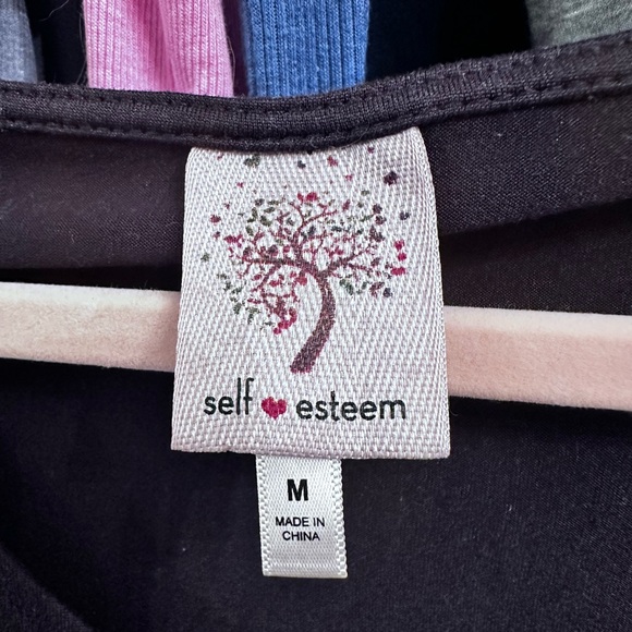 Womens top - Picture 3 of 3